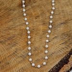 Colar de Pérolas em Prata Dourada